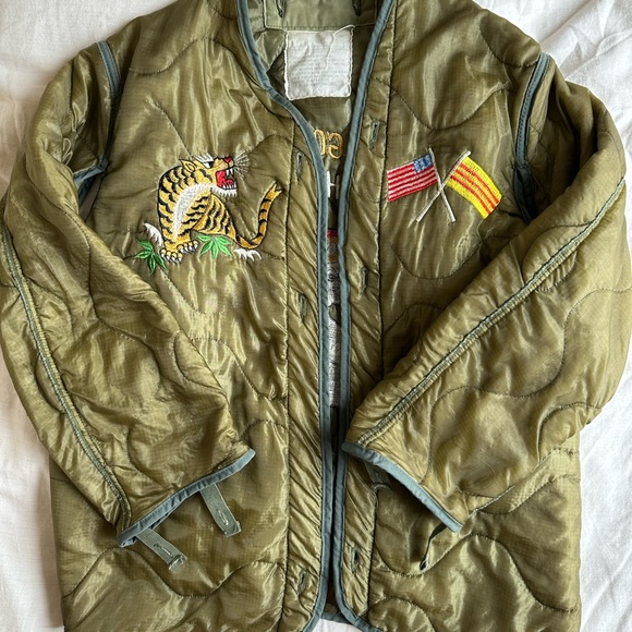 Vintage bomber liner from Japan - Picture 2 of 9
